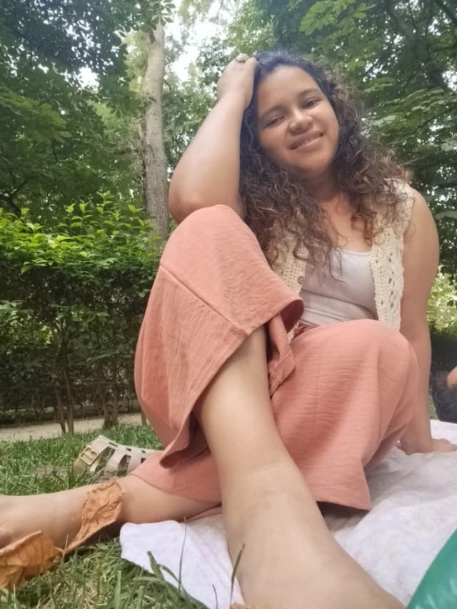 Lesly Guillén Vásquez