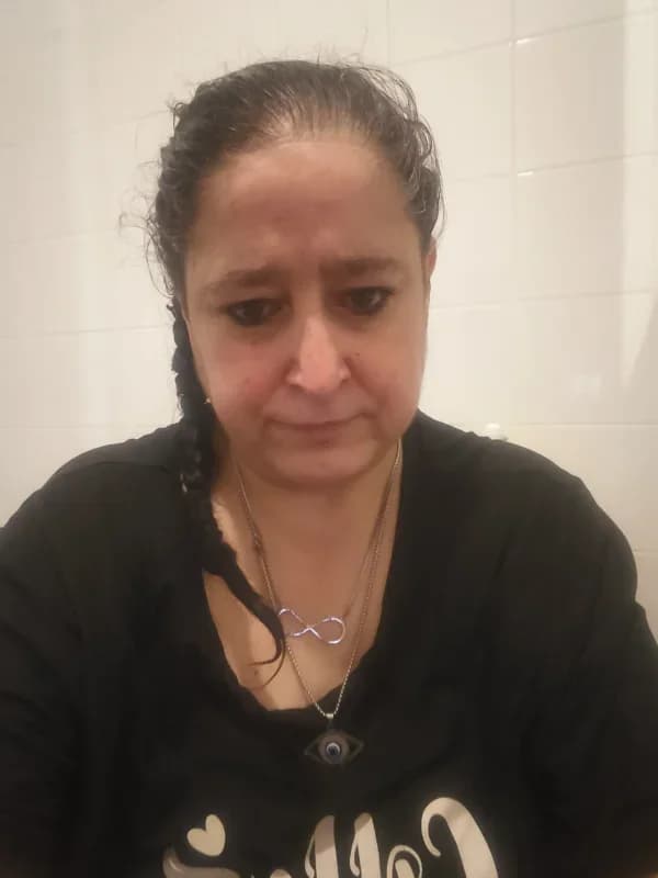 MARÍA ARANTZAZU Cuesta Varona