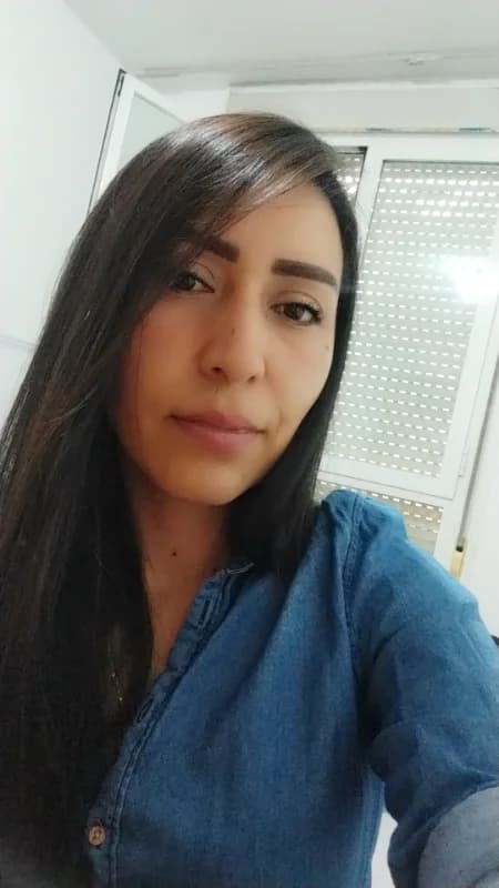 Paola Mena