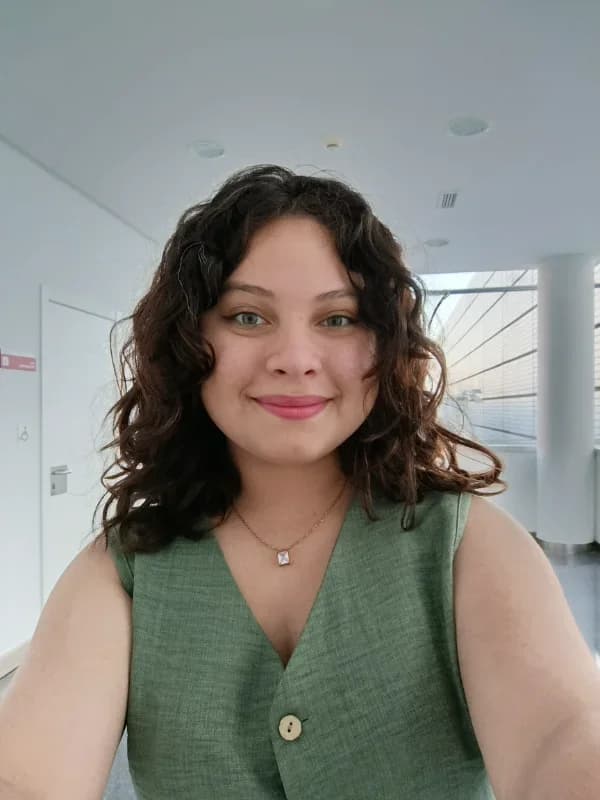 Ardnajela Castellanos