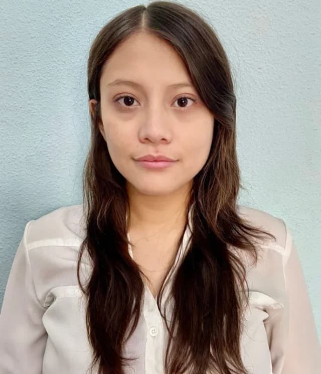 Elva Almachi Murillo