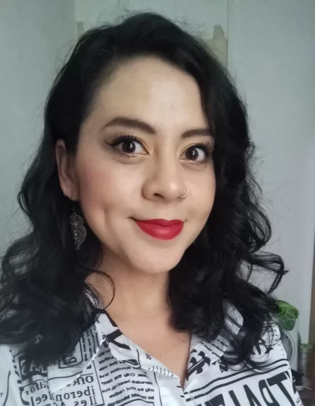 PILAR SEGURA